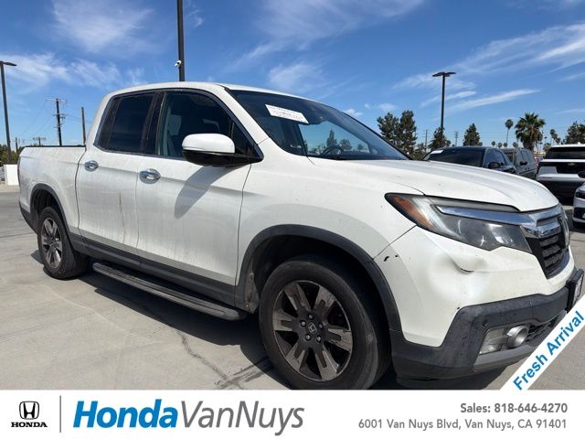 White 2018 Honda Ridgeline Pickup Truck All-Wheel Drive 6-Speed Automatic