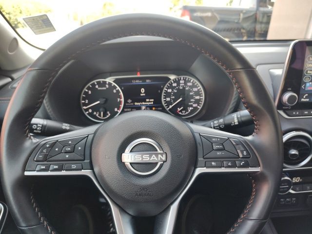 Used 2025 Gray Nissan SR image 17