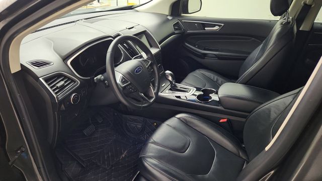 2017 Ford Edge Titanium Gray at Autostrade