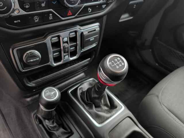 Used 2020 Jeep Wrangler SUV