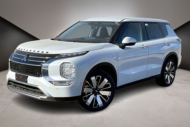 2026 Mitsubishi Outlander SE FWD