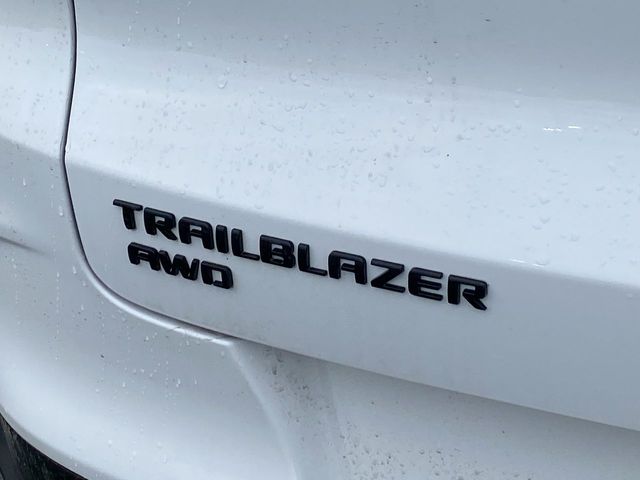 2023 Chevrolet TrailBlazer RS 32