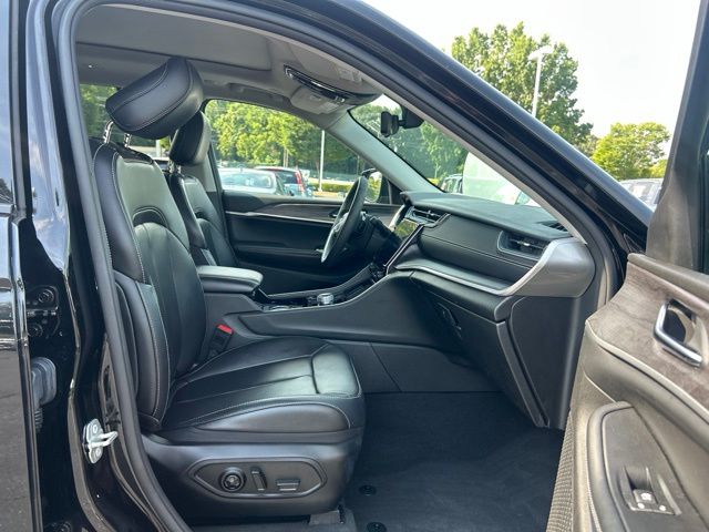 Used 2023 Jeep Grand Cherokee L SUV