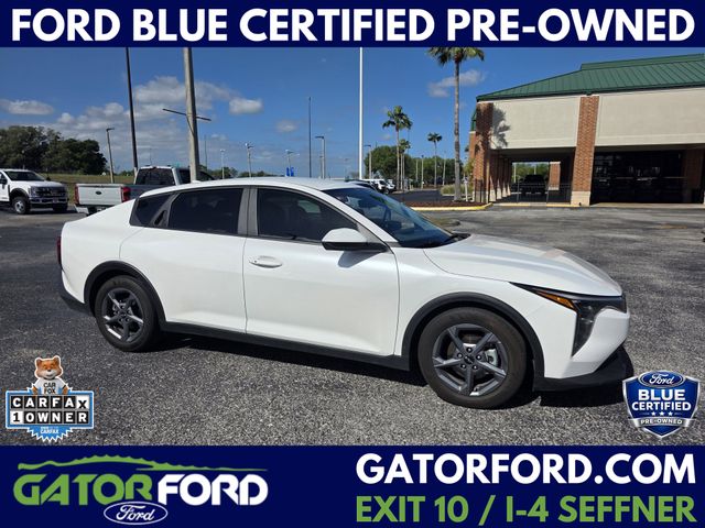 Snow White Pearl 2025 Kia K4 LXS FWD Sedan Front-Wheel Drive Continuously Variable Transmission