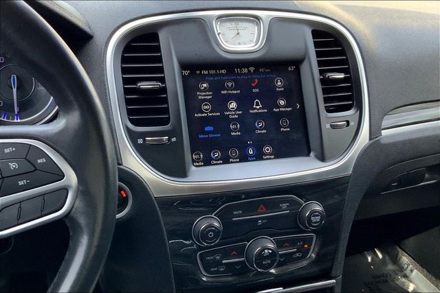 View vehicle photo 6