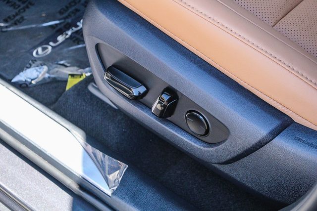 2026 Lexus NX 350 Premium AWD photo 26
