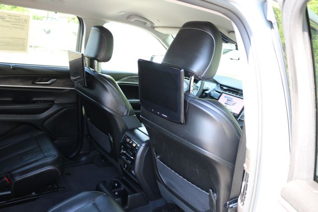 Used Car 2023 Jeep Grand Cherokee L  Limited For Sale Under $35,000 In Austin, Texas