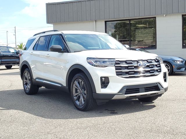 2025 Ford Explorer Active 3