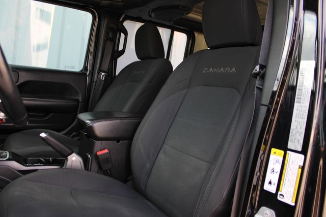 Used 2018 Black Jeep Unlimited Sahara image 19