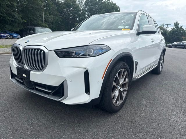 Alpine White 2026 BMW X5 SUV / Crossover All-Wheel Drive 8-Speed Automatic