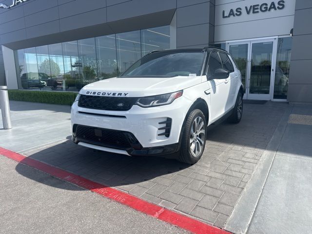 Fuji White 2024 Land Rover Discovery Sport P250 Dynamic SE AWD SUV / Crossover All-Wheel Drive 9-Speed Automatic