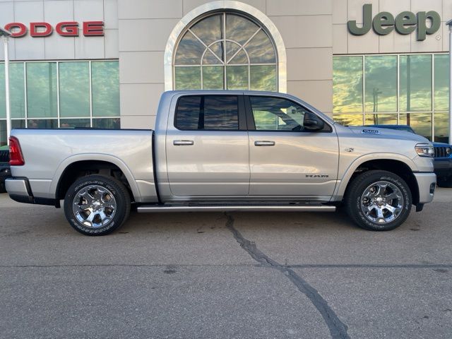 2026 Ram 1500 Big Horn/Lone Star - Silver Zynith exterior view 4