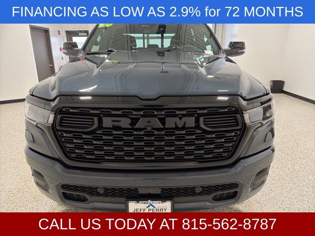 View vehicle photo 7