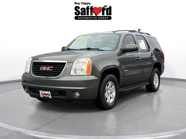 Gray Green Metallic 2011 GMC Yukon SUV / Crossover  6-Speed Automatic Overdrive