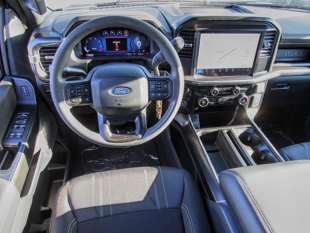 2025 Ford F-150 STX:168001