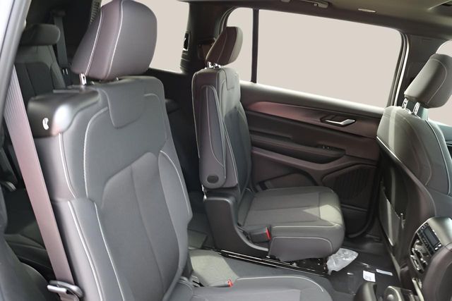 New Car 2025 Jeep Grand Cherokee L  Laredo X For Sale Under $35,000 In Austin, Texas