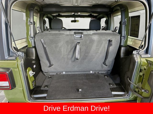Used 2021 Jeep Wrangler SUV