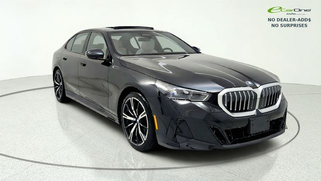 Black Sapphire Metallic 2027 BMW 5 Series Sedan Rear-Wheel Drive 8-Speed Automatic