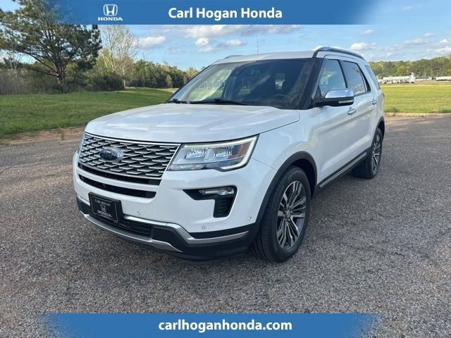 White Platinum 2018 Ford Explorer Platinum AWD SUV / Crossover All-Wheel Drive 6-Speed Automatic