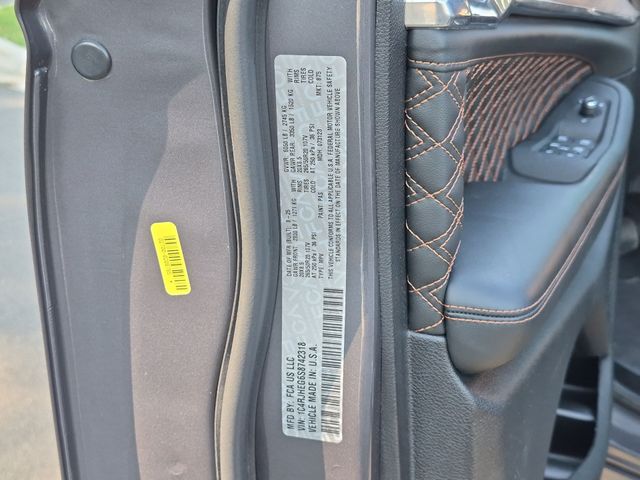 Used 2025 Gray Jeep Summit image 26