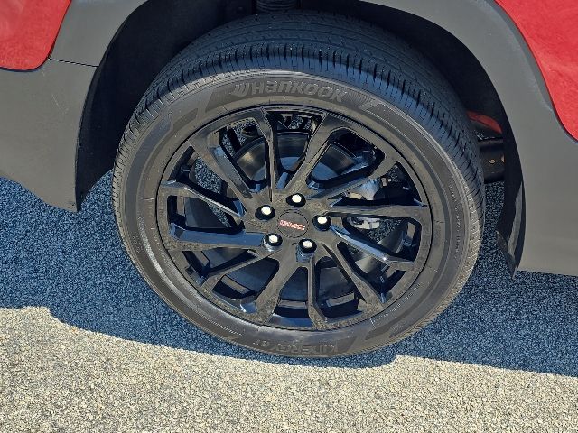 2024 GMC Terrain SLE:C02616