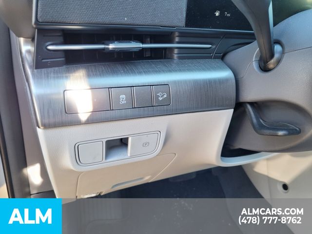 2024 Hyundai Kona SEL photo 16