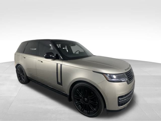 2024 Land Rover Range Rover SE 8