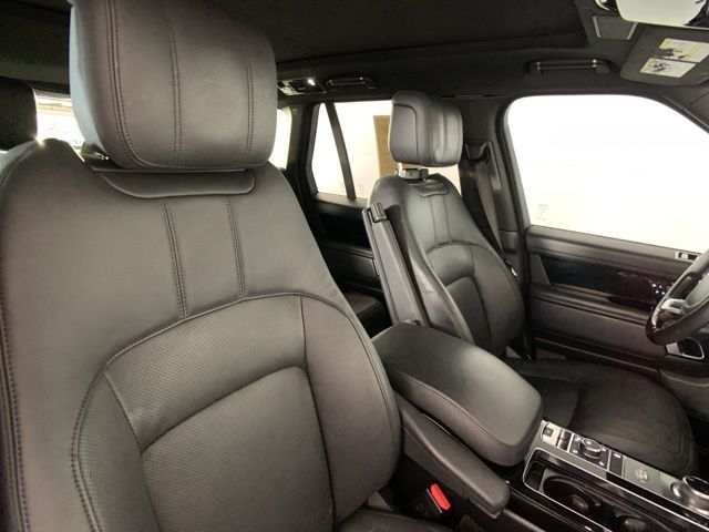 2021 Land Rover Range Rover Westminster 33