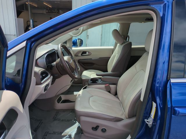 used 2019 Chrysler Pacifica car, priced at $17,991