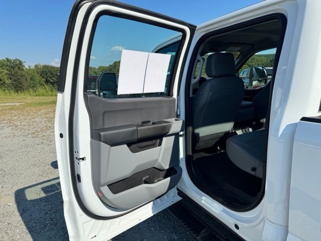 Used 2026 White Ford XL image 13