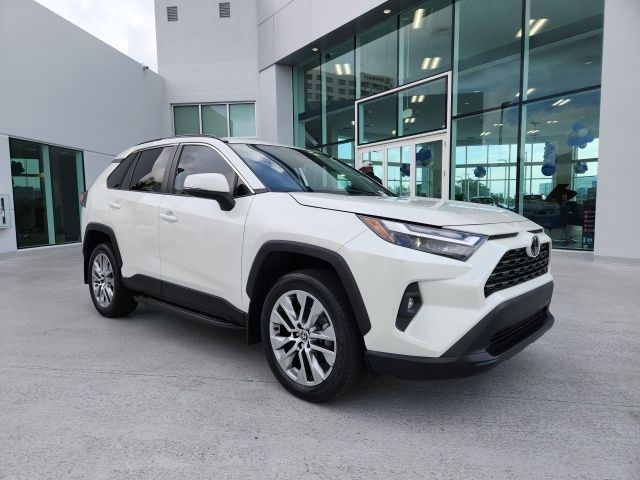 2022 Toyota RAV4 XLE Premium 1