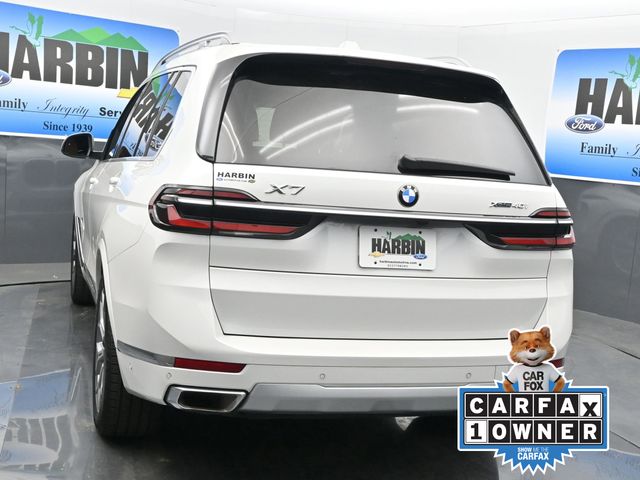2023 BMW X7 xDrive40i photo
