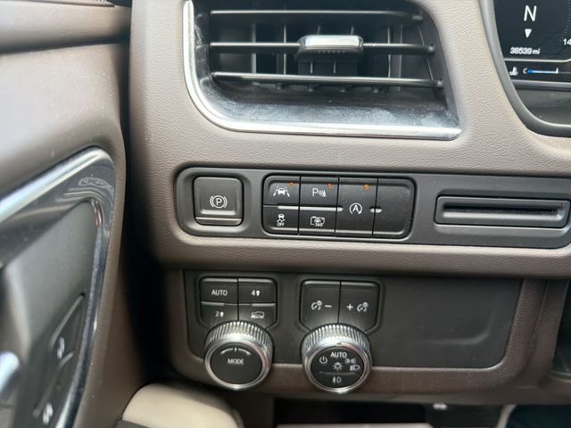 Used 2023 Blue GMC SLT image 23