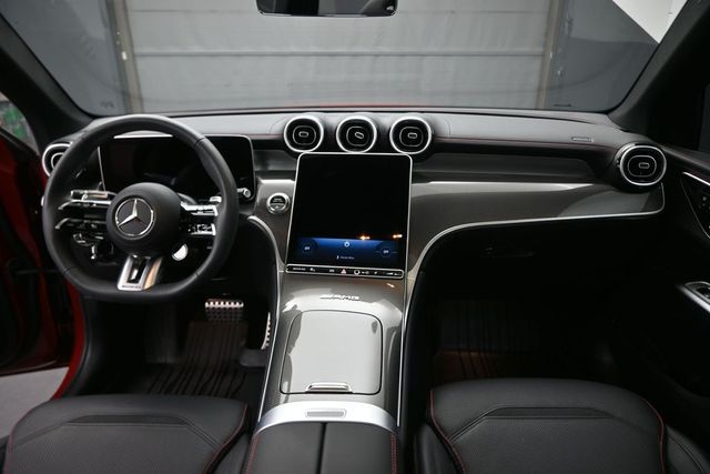 Used 2025 Mercedes-benz GLC SUV