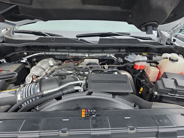 Used 2024 White Chevrolet Work Truck image 29