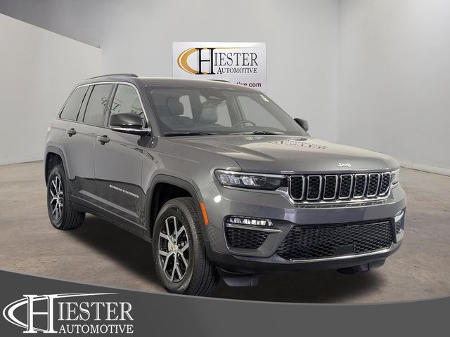 Baltic Gray Metallic Clearcoat 2025 Jeep Grand Cherokee SUV / Crossover Four-Wheel Drive 8-Speed Automatic