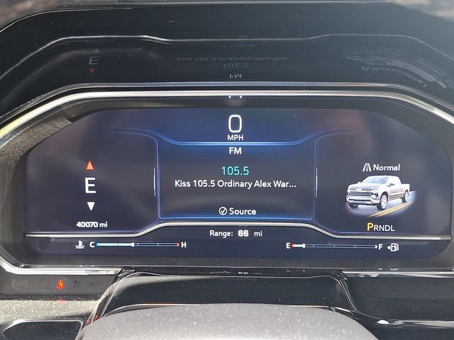 Used 2025 Gray Chevrolet RST image 10
