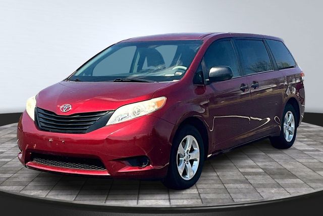 Salsa Red Pearl 2012 Toyota Sienna LE 8-Passenger Minivan Front-Wheel Drive 6-Speed Automatic Overdrive