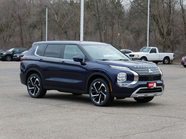 Cosmic Blue Metallic 2023 Mitsubishi Outlander SE S-AWC SUV / Crossover All-Wheel Drive Continuously Variable Transmission