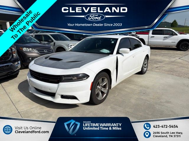 White Knuckle Clearcoat 2017 Dodge Charger Sedan Rear-Wheel Drive 8-Speed Automatic