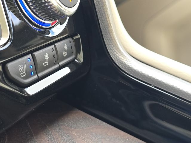 2024 GMC Yukon Denali:C02593