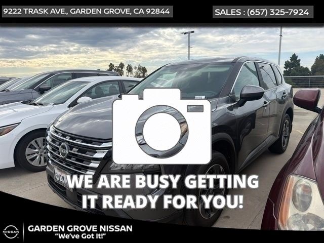 2026 Nissan Rogue SV FWD