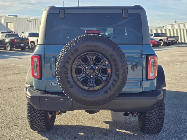 2021 Ford Bronco First Edition:B02088