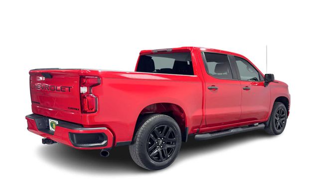 View vehicle photo 2