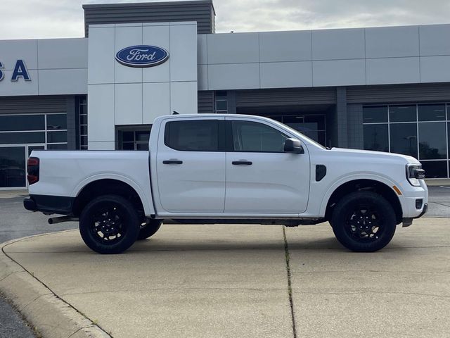 New 2026 White Ford XLT image 2