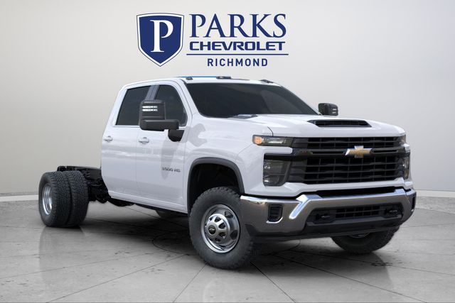 2025 Chevrolet Silverado 3500HD Work Truck Crew Cab LB 4WD