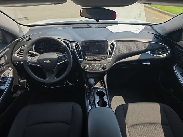 Used 2024 Summit White Chevrolet LS image 10