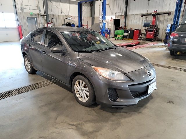Gray (Graphite Mica) 2013 Mazda MAZDA3 Sedan Front-Wheel Drive 6-Speed Automatic