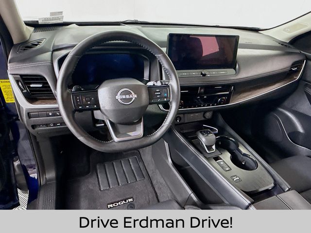 Used 2025 Nissan Rogue SUV
