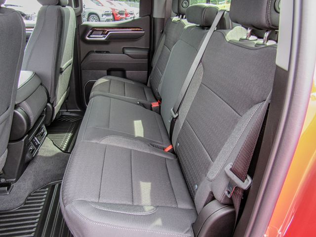 2026 GMC Sierra 1500 SLE:44225